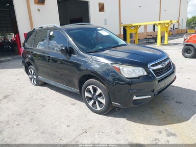 SUBARU FORESTER 2017