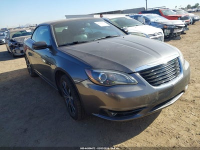 CHRYSLER 200 2014