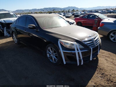 HYUNDAI GENESIS 2013