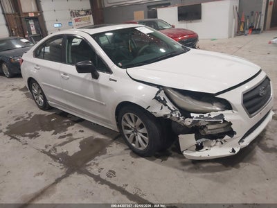 SUBARU LEGACY 2017