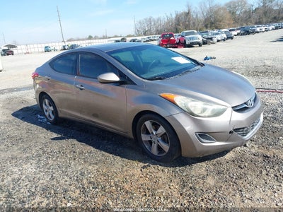 HYUNDAI ELANTRA 2013