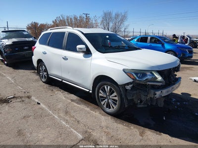 NISSAN PATHFINDER 2017