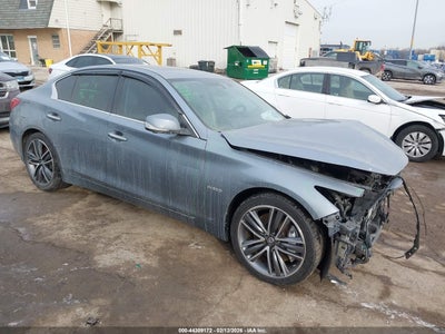 INFINITI Q50 HYBRID 2014