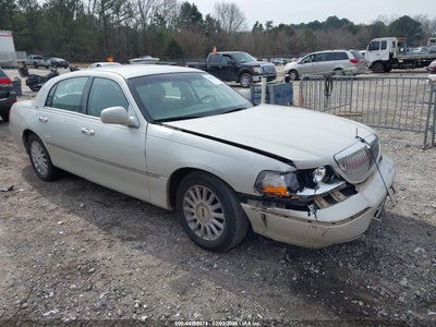LINCOLN TOWN CAR 2005