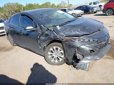 TOYOTA PRIUS PRIME 2021