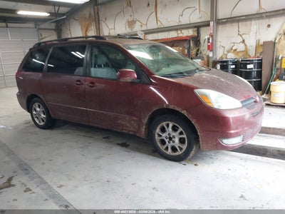 TOYOTA SIENNA 2005