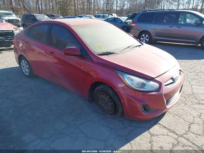 HYUNDAI ACCENT 2013