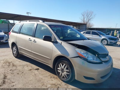TOYOTA SIENNA 2008