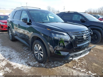 NISSAN PATHFINDER 2025