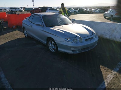 HYUNDAI TIBURON 2001