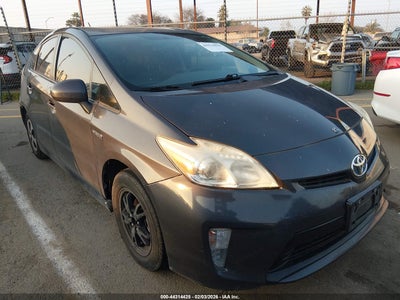 TOYOTA PRIUS 2014