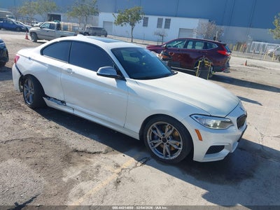 BMW M235 2015