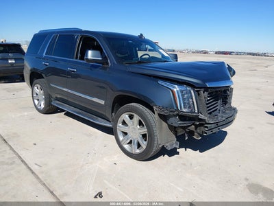 CADILLAC ESCALADE 2019