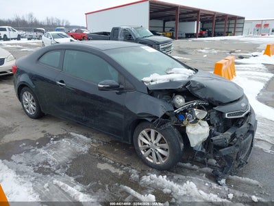 KIA FORTE KOUP 2015