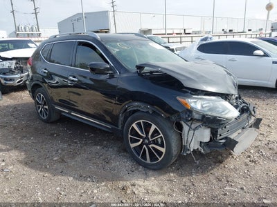 NISSAN ROGUE 2019