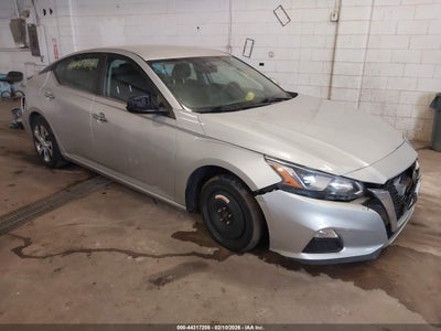 NISSAN ALTIMA 2020