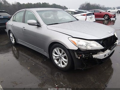 HYUNDAI GENESIS 2013