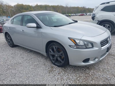 NISSAN MAXIMA 2014