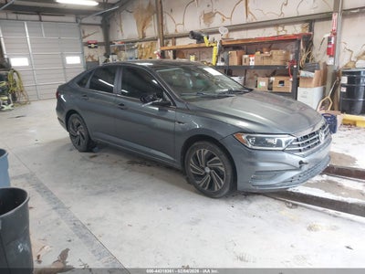 VOLKSWAGEN JETTA 2019