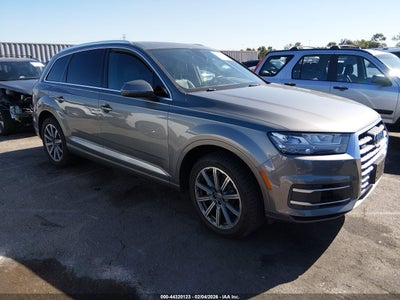 AUDI Q7 2017