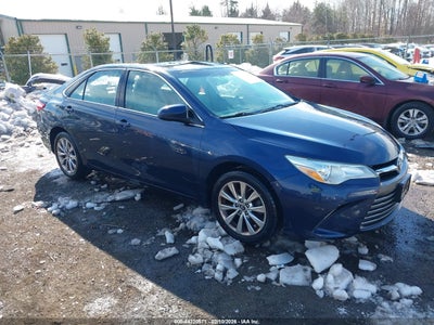 TOYOTA CAMRY 2015