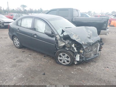 HYUNDAI ACCENT 2010