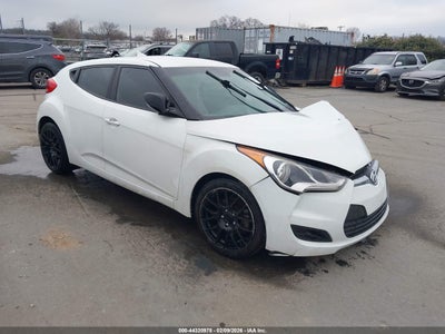 HYUNDAI VELOSTER 2016