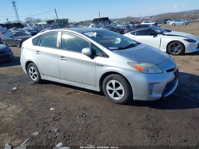 TOYOTA PRIUS 2013