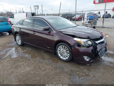 TOYOTA AVALON HYBRID 2014