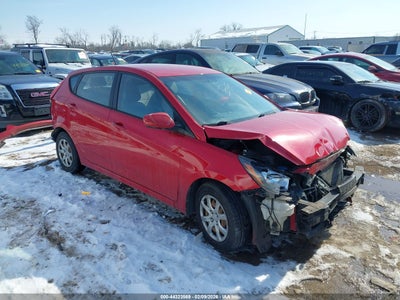 HYUNDAI ACCENT 2013