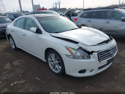 NISSAN MAXIMA 2011