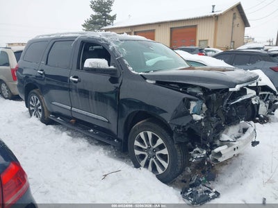TOYOTA SEQUOIA 2022