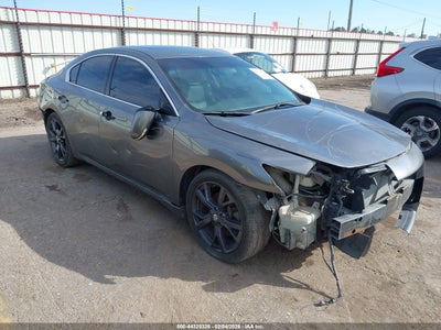 NISSAN MAXIMA 2014