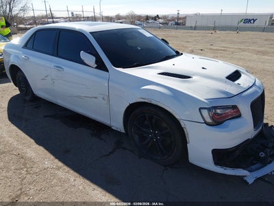 CHRYSLER 300 2019