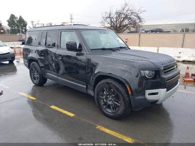 LAND ROVER DEFENDER 2024