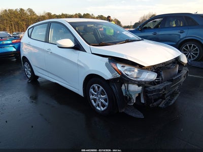 HYUNDAI ACCENT 2013