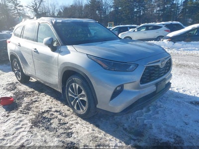 TOYOTA HIGHLANDER 2022