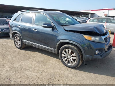 KIA SORENTO 2011