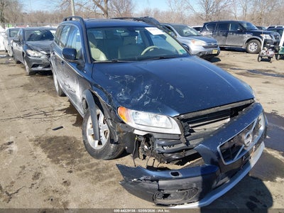 VOLVO XC70 2010