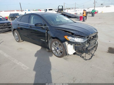 FORD FUSION HYBRID 2017