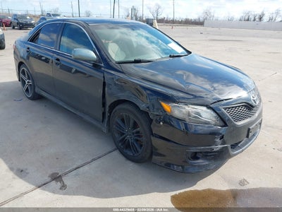 TOYOTA CAMRY 2011