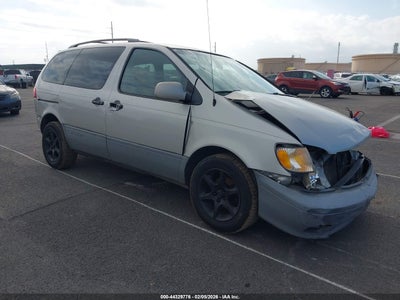 TOYOTA SIENNA 2003