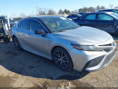TOYOTA CAMRY 2021