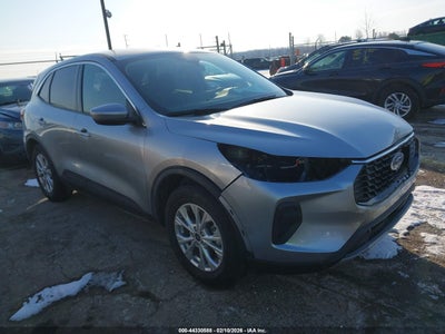FORD ESCAPE 2023