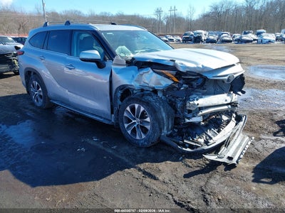TOYOTA HIGHLANDER 2022