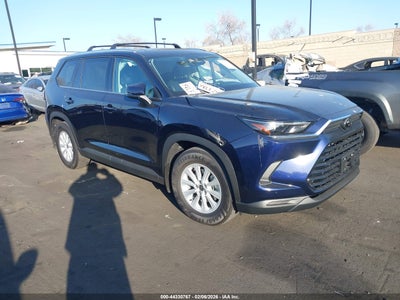 TOYOTA GRAND HIGHLANDER 2025