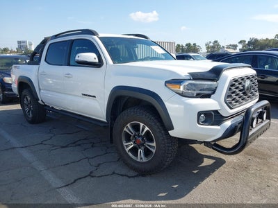 TOYOTA TACOMA 2022
