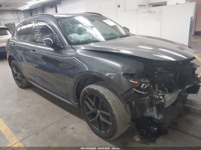 ALFA ROMEO STELVIO 2021