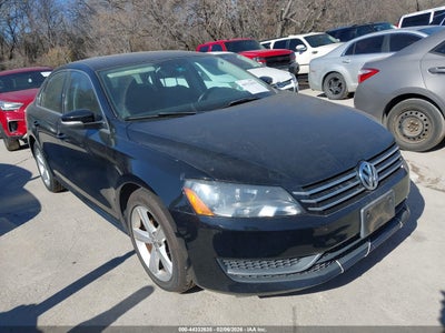 VOLKSWAGEN PASSAT 2013