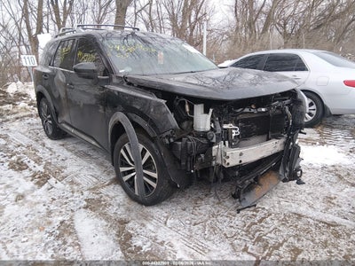 NISSAN PATHFINDER 2023